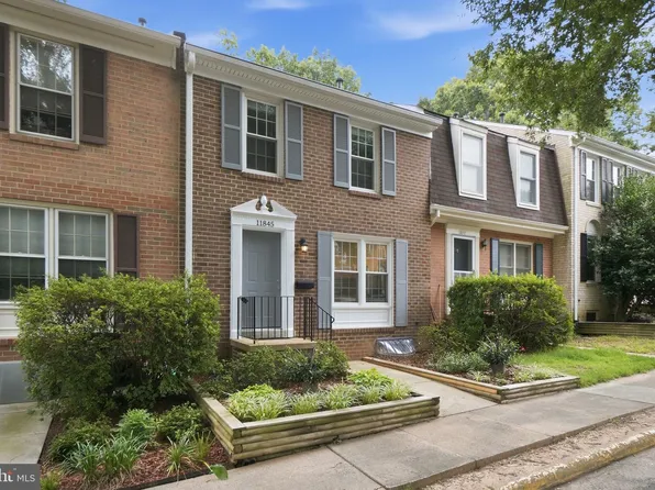 11845 Dunlop Ct, Reston, VA 20191