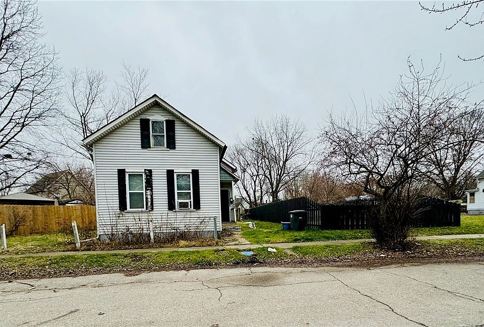 2nd image of 4682 Gallup Ave