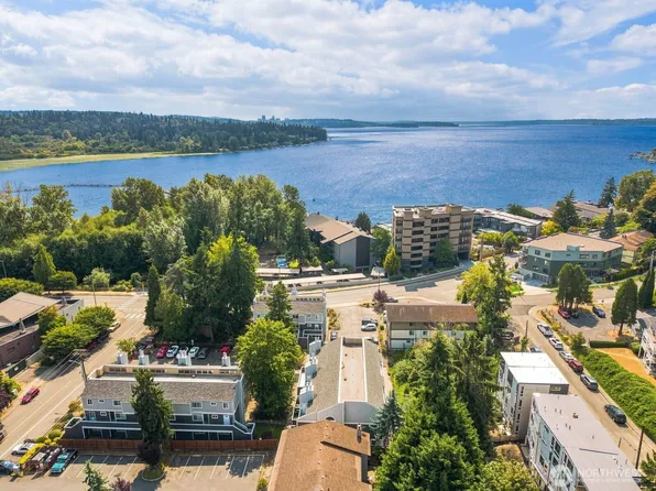 11713 93rd Avenue NE #B-6, Kirkland, WA 98034