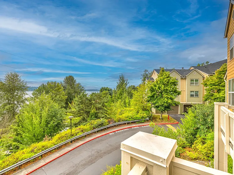 Bella Vista — Photo 44