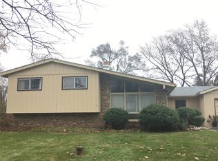 3N765 Norris Ave, West Chicago, IL 60185