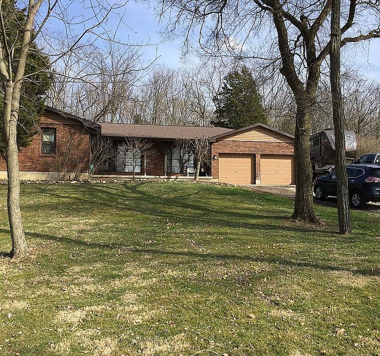 2nd image of 6864 Weidner Rd