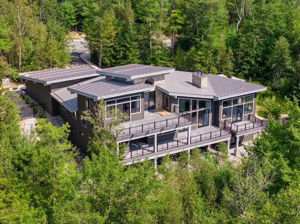 153 Patriots Drive, Newry, ME 04261