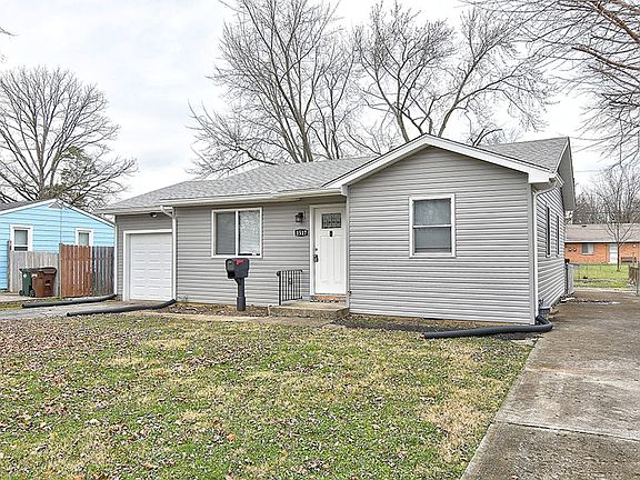 2nd image of 1517 Barton Ave