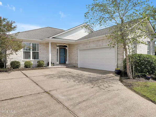 1030 Garden Club Way, Leland, NC 28451