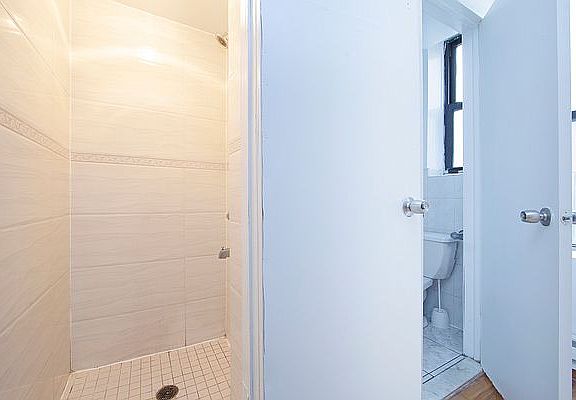 4th image of 21 Essex St APT 6