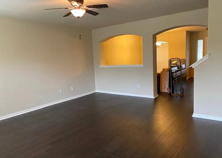 3826 Silverhawk Dr — Photo 9