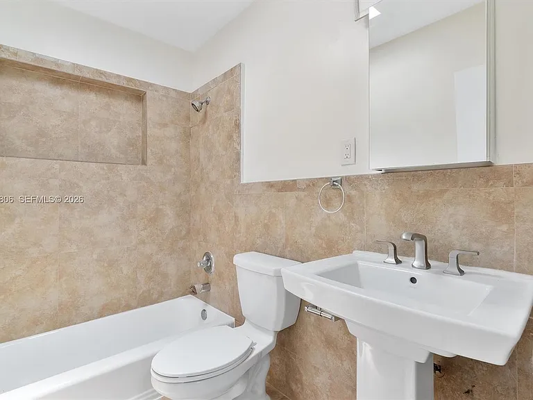 1612 SW 23rd St #1612 — Photo 38