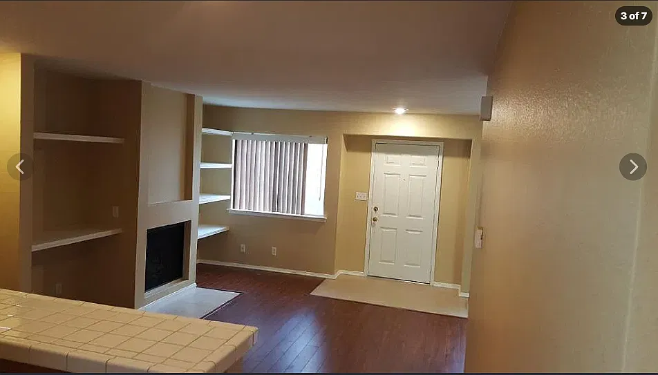 2 bed, 3.0 bath, 1151 sqft, $2,395 — Photo 2