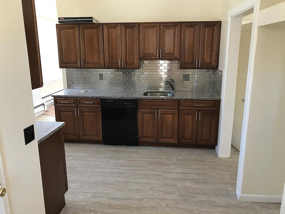 1st image of 57 Park Ave #2