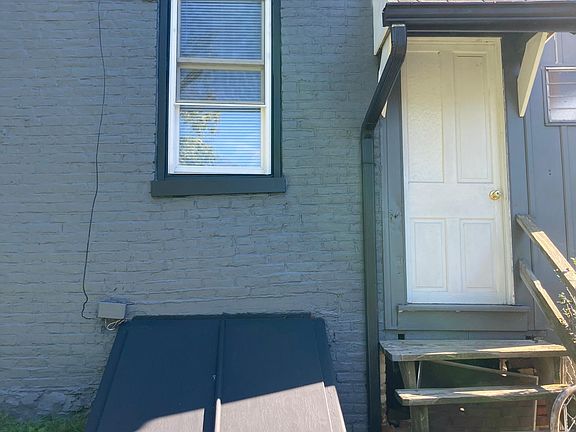 2nd image of 248 Walnut St