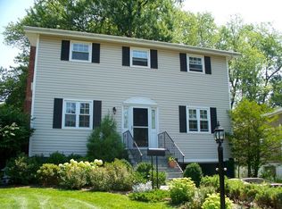 7 Bradshaw Dr, Ossining, NY 10562