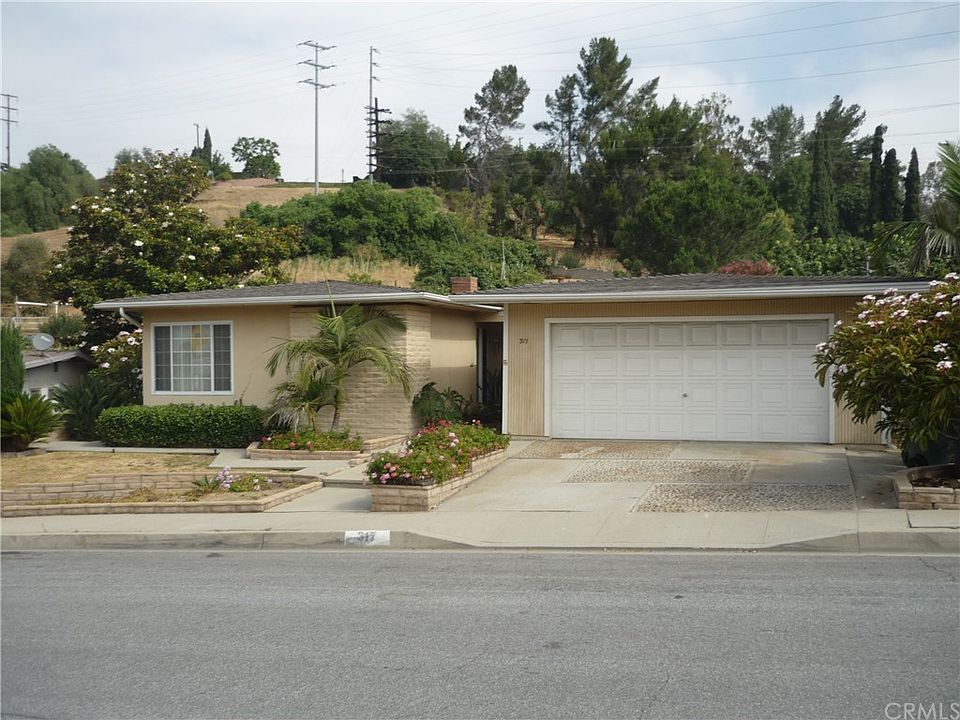 1st image of 317 W El Repetto Dr