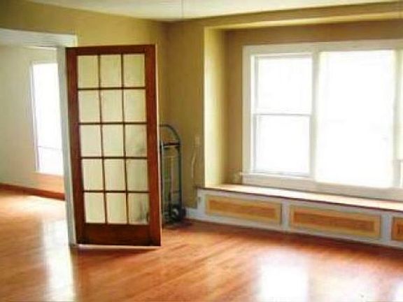 5th image of 209 N 6th St