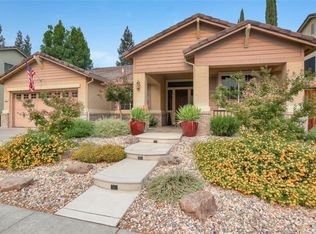2405 Waters Edge Way, Sacramento, CA 95833