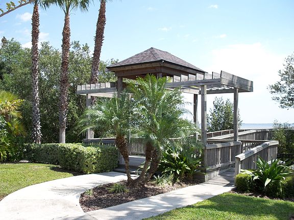 2nd image of 2938 Bayshore Pointe Dr