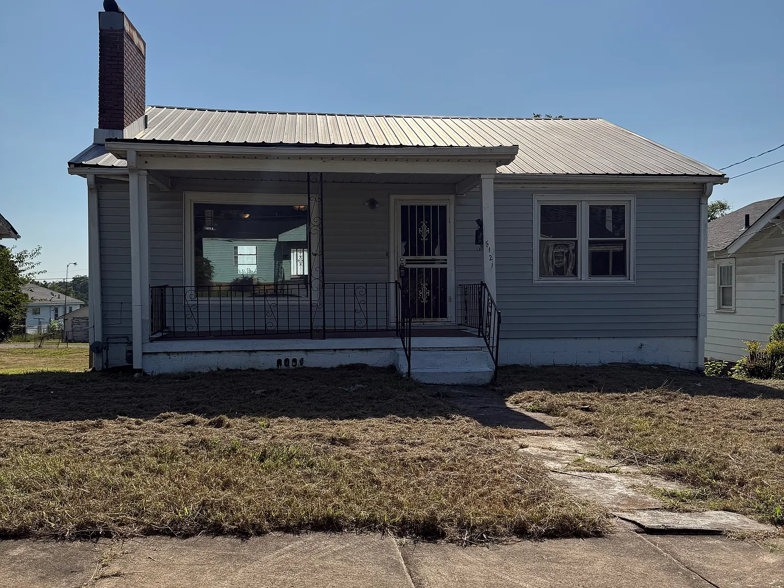 3 bed, 1232 sqft, $1,200 — Photo 1