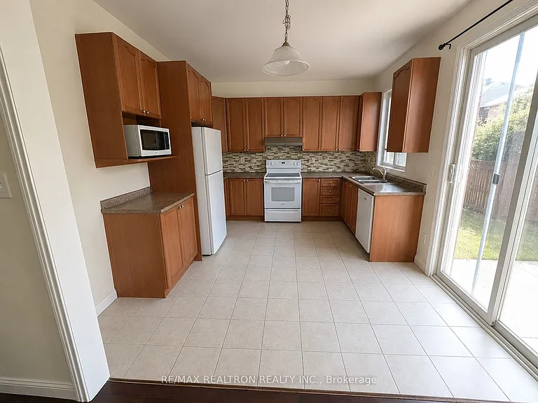 78 Rouge River Dr #MAIN — Photo 10