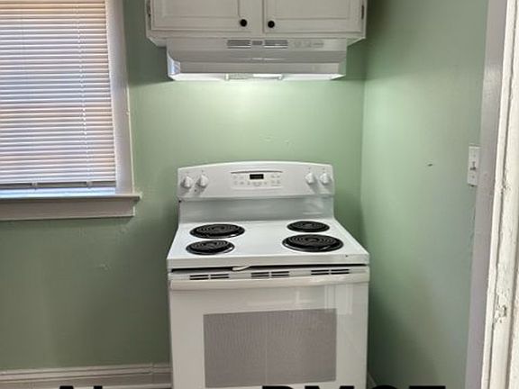 4th image of 106 Caroline St