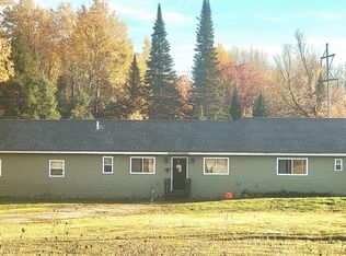 8480 E Sunset Dr, Roscommon, MI 48653