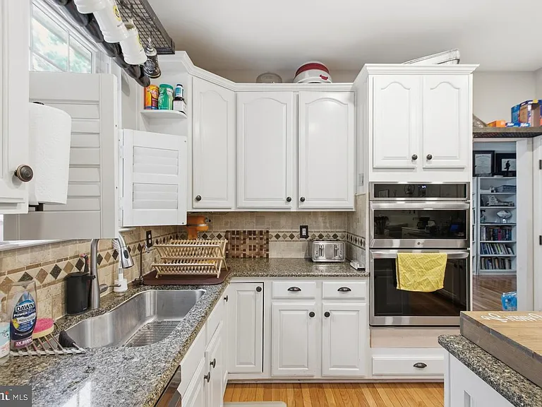 14997 Grassy Knoll Ct — Photo 16