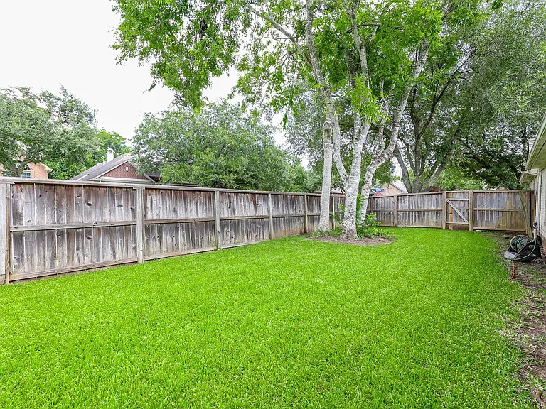 1723 Teal Brook Ln — Photo 21