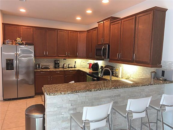3rd image of 1836 Leather Fern Dr