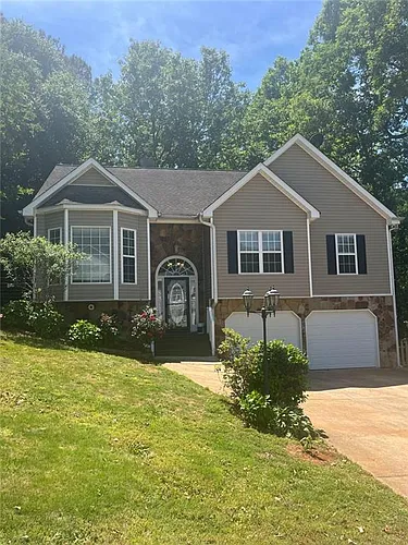 2008 Queensbury Dr Photo 1