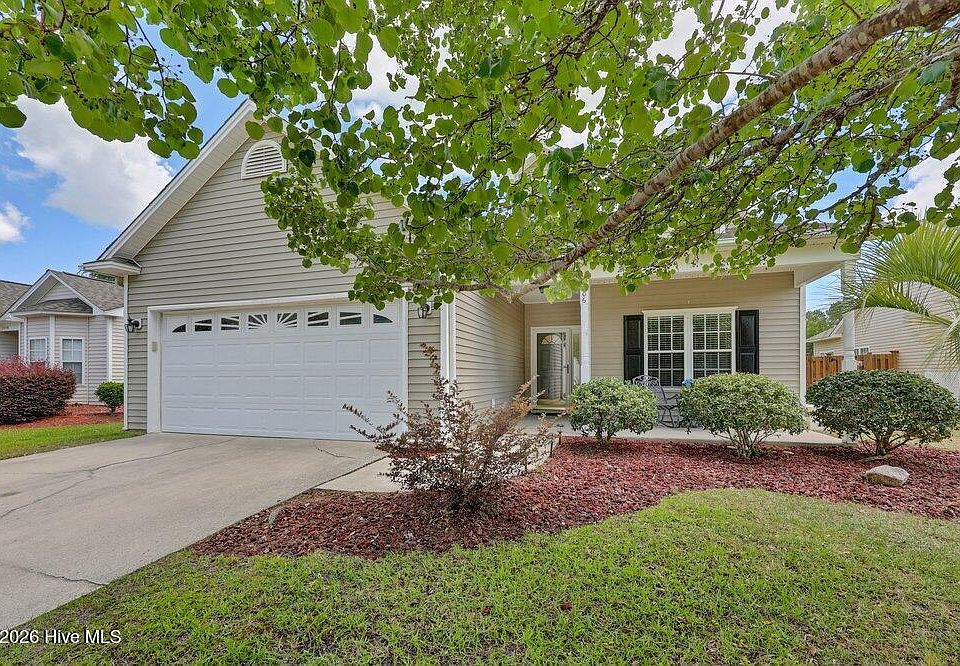 1st image of 1006 Plum Leaf Court SE