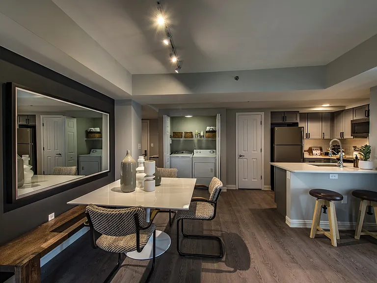 Cambridge Park Apartments — Photo 10