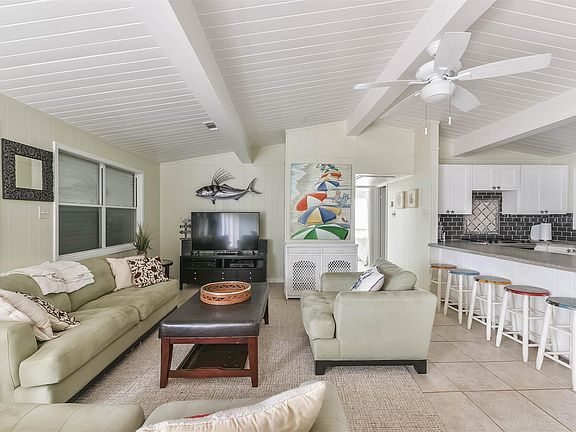 3rd image of 22022 Zachary Dr