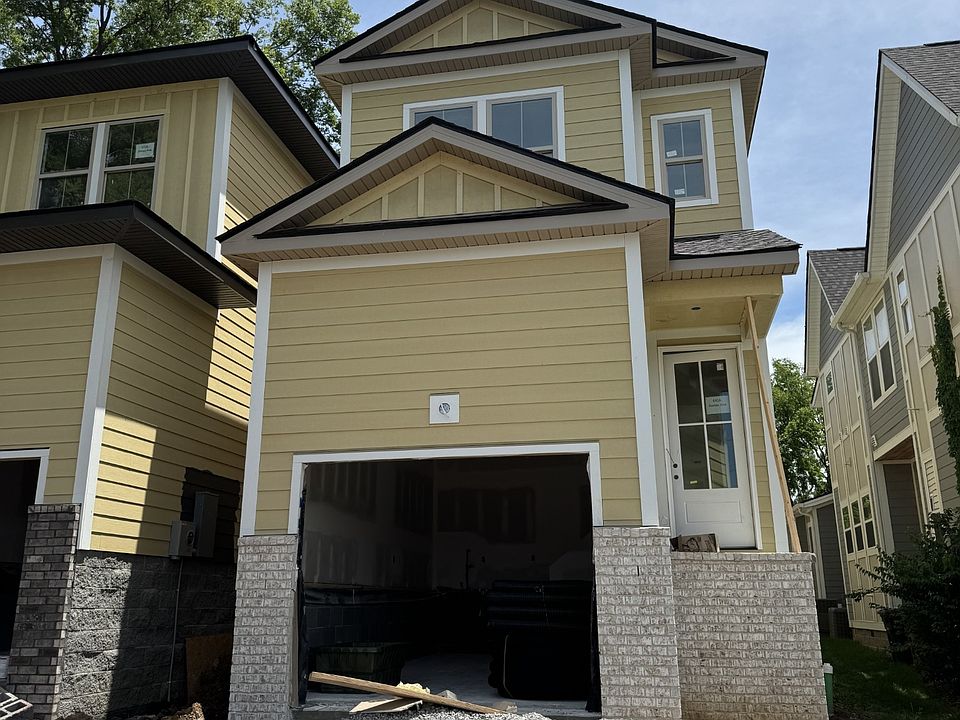 1st image of 610A Annex Ave