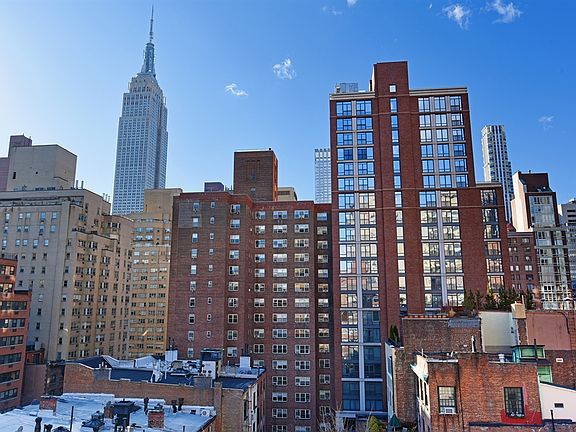 5th image of 288 Lexington Ave APT 10G