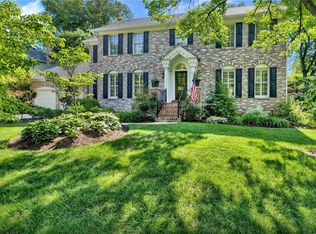532 Pointe Essex Ct, Saint Louis, MO