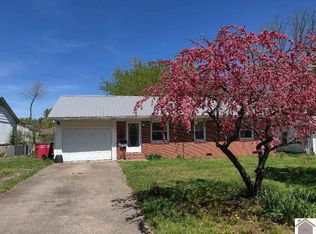 507 Hillside Dr, Mayfield, KY 42066