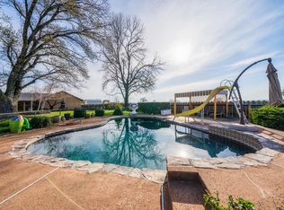 6904 Villa Compadre Ln, Anderson, CA 96007