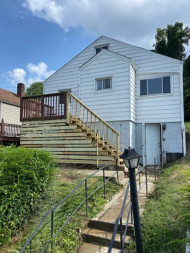 1004 Toman Ave Photo 1