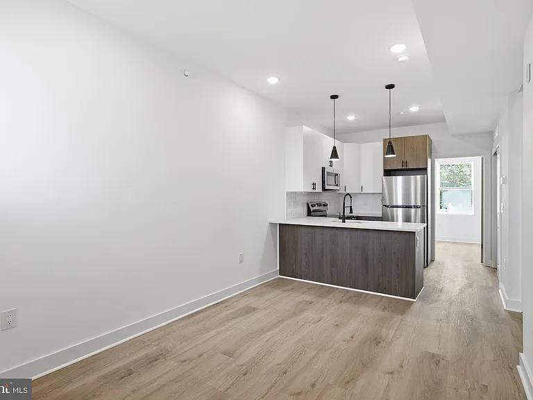 4312 Pennsgrove St #3 — Photo 9