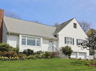 76 Amherst Dr, NEW ROCHELLE, NY 10804