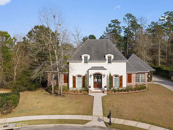 2nd image of 1884 Courtney Ln