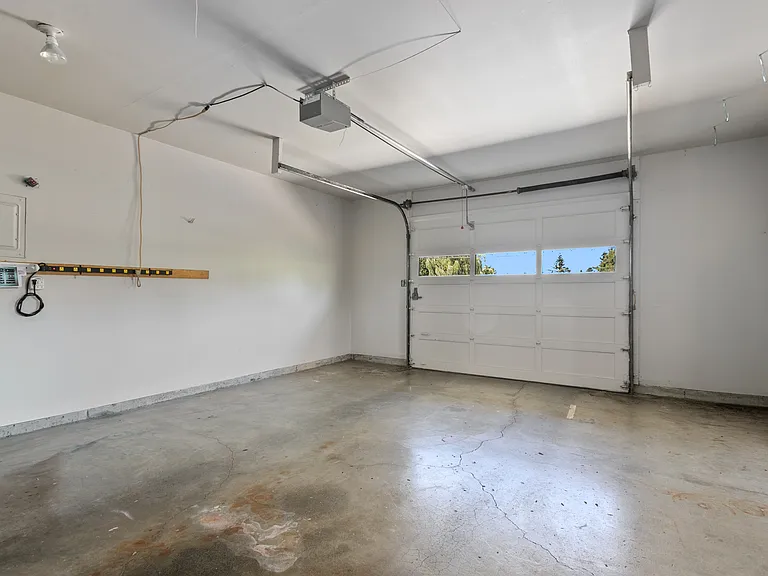 2712 Kentucky St — Photo 17