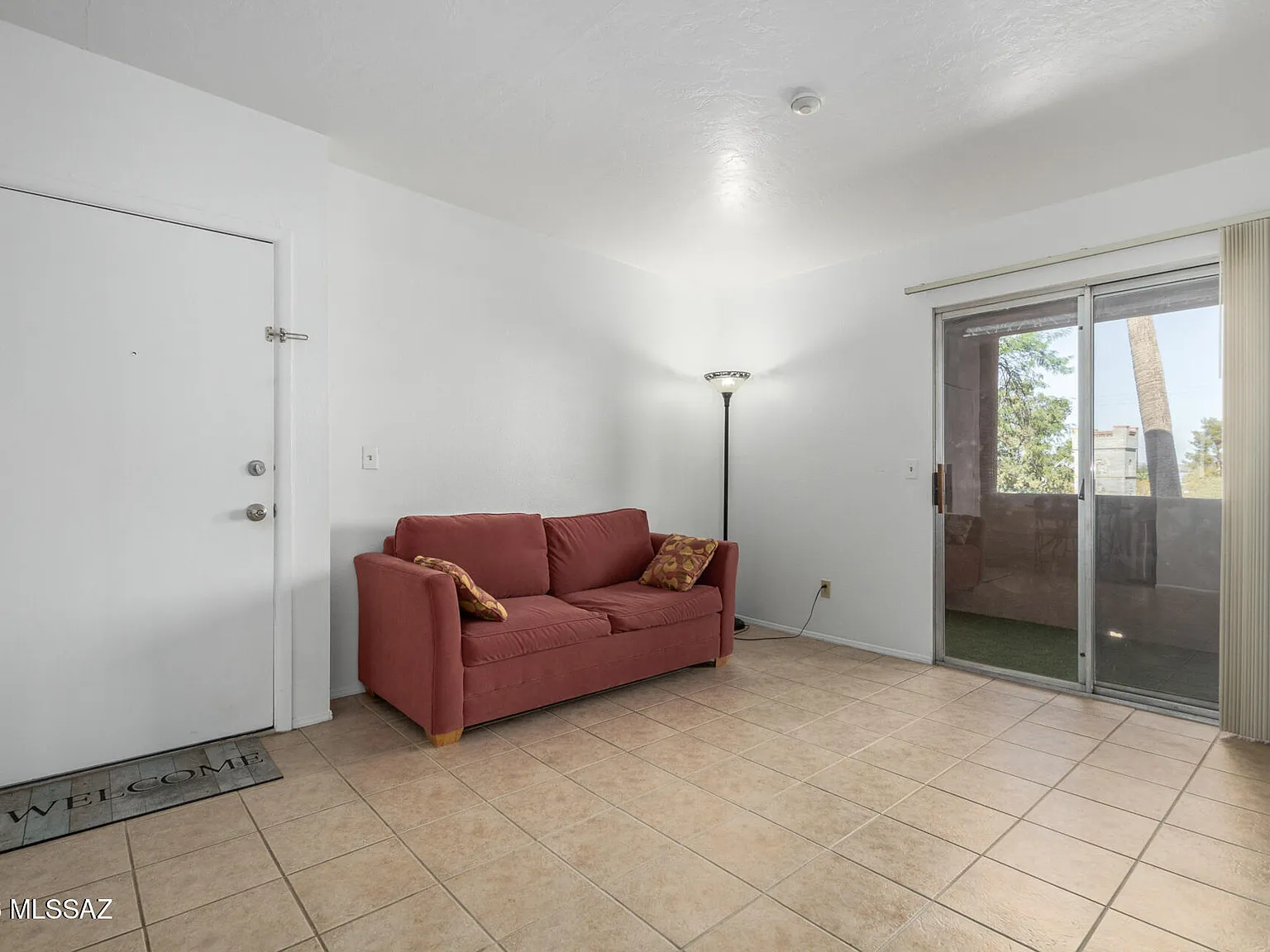 1 bed, 1.0 bath, 475 sqft, $825 — Photo 3