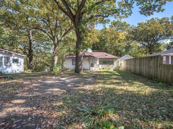 181 4th St, Evansdale, IA 50707