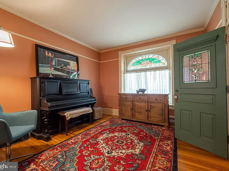 424 Main St #A — Photo 6