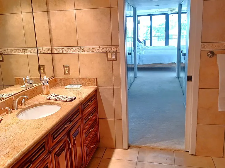 5260 S Landings Dr #405 — Photo 7