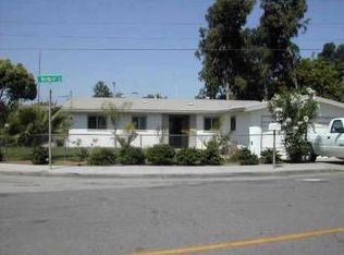 346 Townsite Dr, Vista, CA 92084