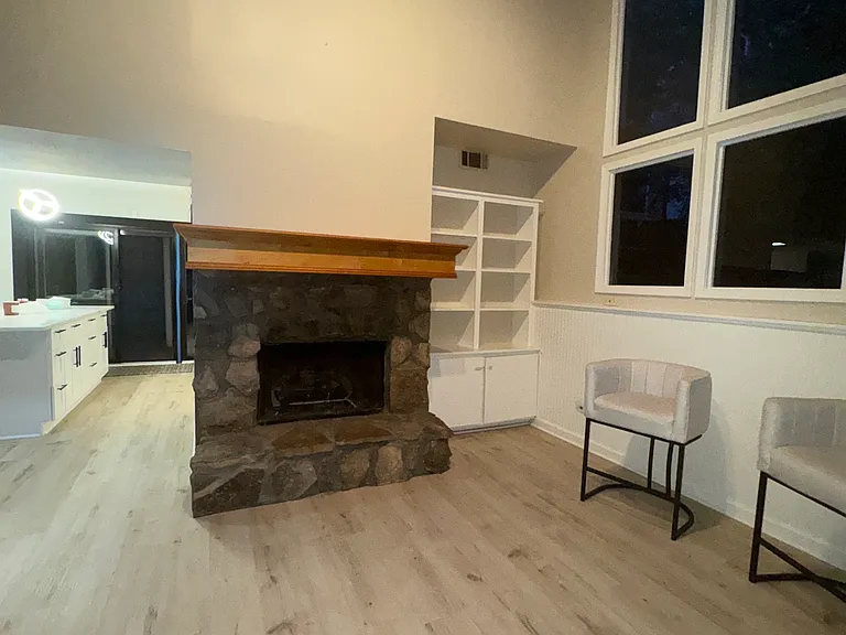 4694 Shallowford Rd — Photo 9