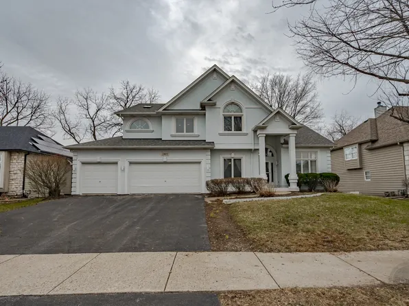 2805 Clara Ave, Aurora, IL 60502