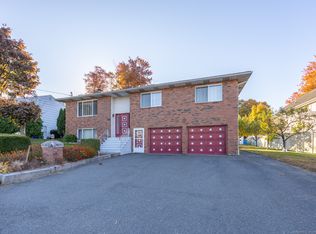 901 Washington Avenue Ext, Waterbury, CT 06708