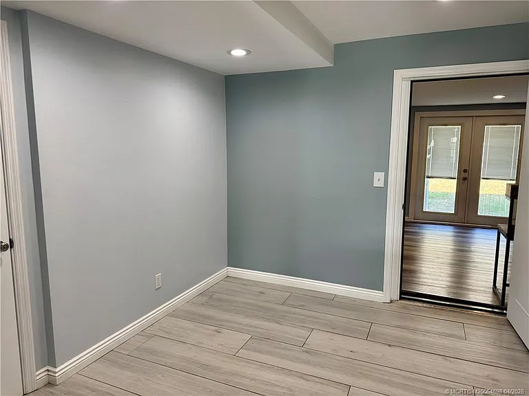 3489 NE Linda Dr — Photo 10